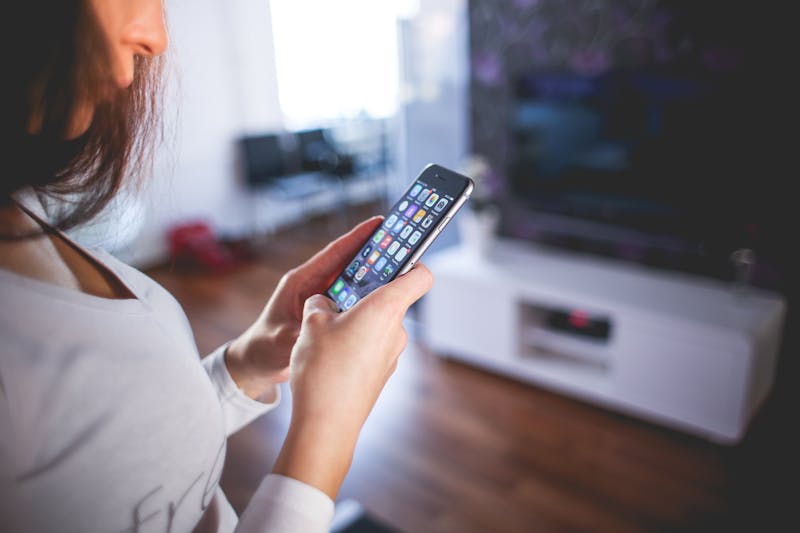 ECHO: AI Voice Recorder & Real-Time Translator